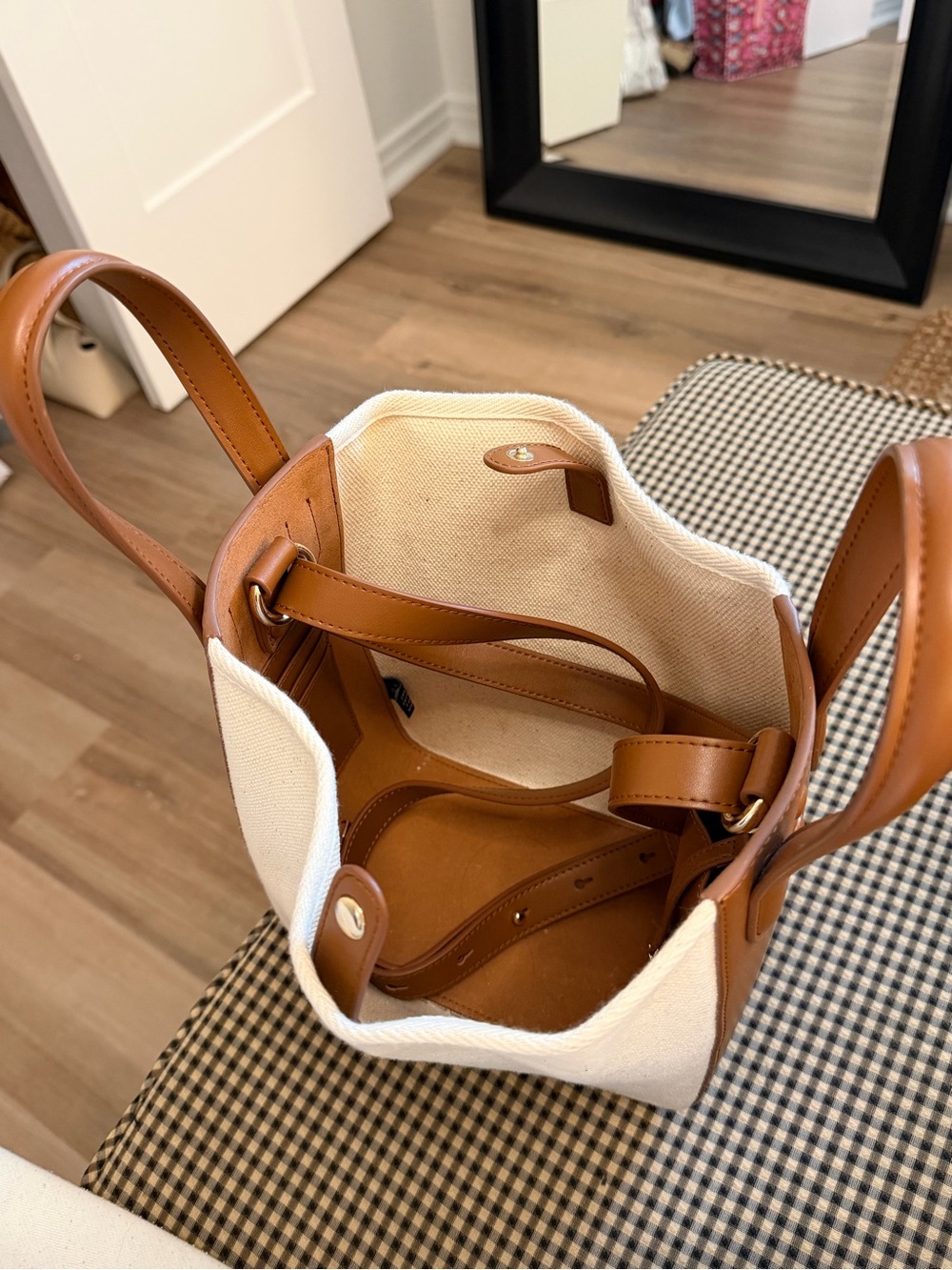 X NIHILO EIGHT - CANVAS TOTE BUCKET BAG - Picture 7 of 8
